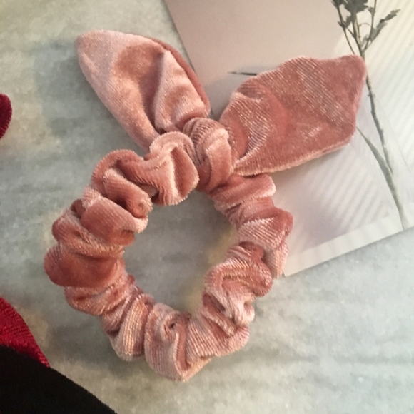 3-piece Set Velvet Bunny Ears Ponytail Hair Tie - Picture 4 of 5